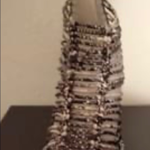 Sandals - Picture 2 of 5